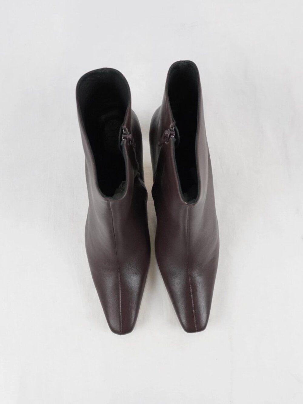 STAUD Wally 90mm Espresso Leather Ankle Boots Women's EU 39 US 9 - Picture 5 of 6